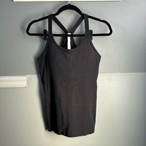 Lululemon Ebb to Street tank #393